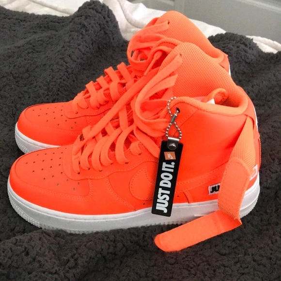 white black white air max 270